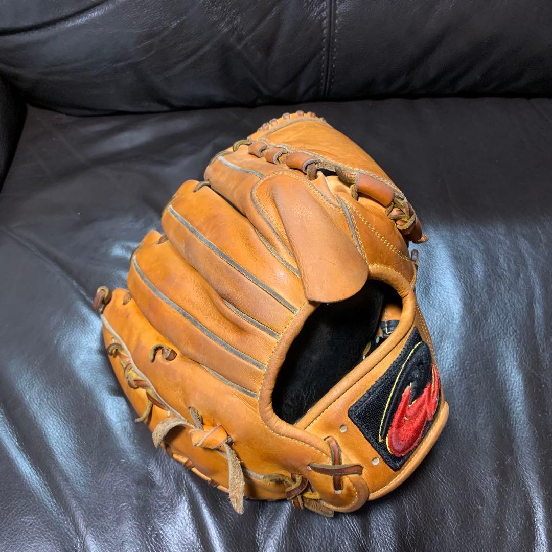 ドナイヤ　軟式投手用グローブ　DMNP