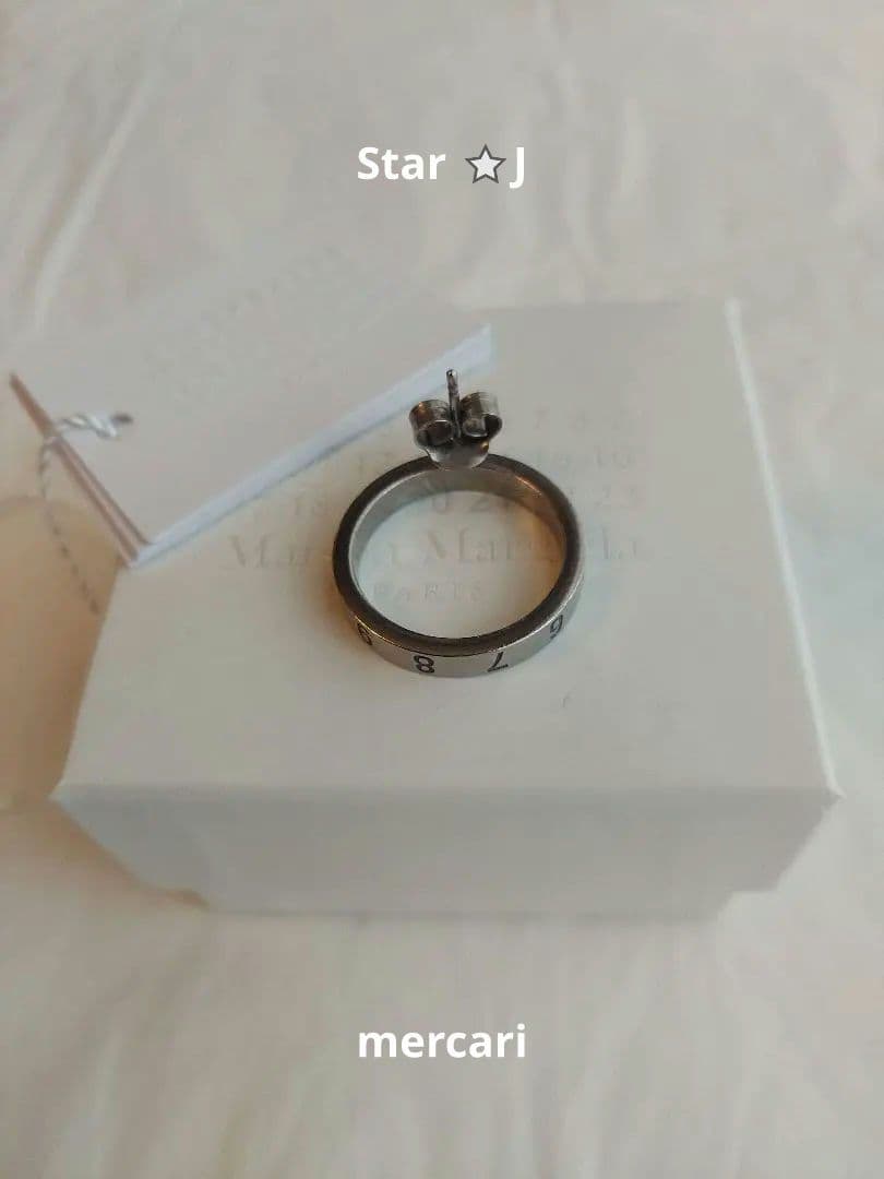 【新品・未使用】Margiela CircleNumberロゴピアス