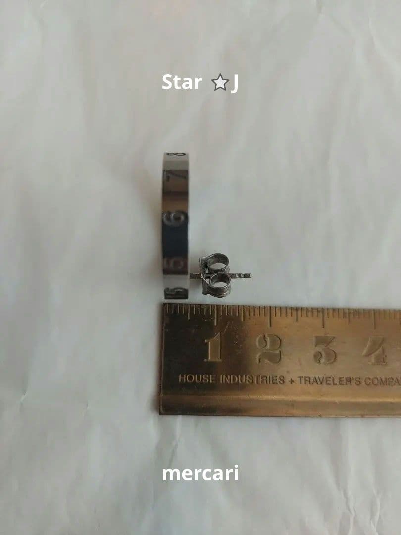 【新品・未使用】Margiela CircleNumberロゴピアス