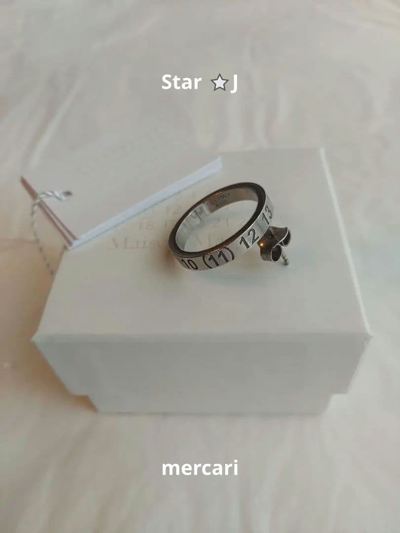 【新品・未使用】Margiela CircleNumberロゴピアス