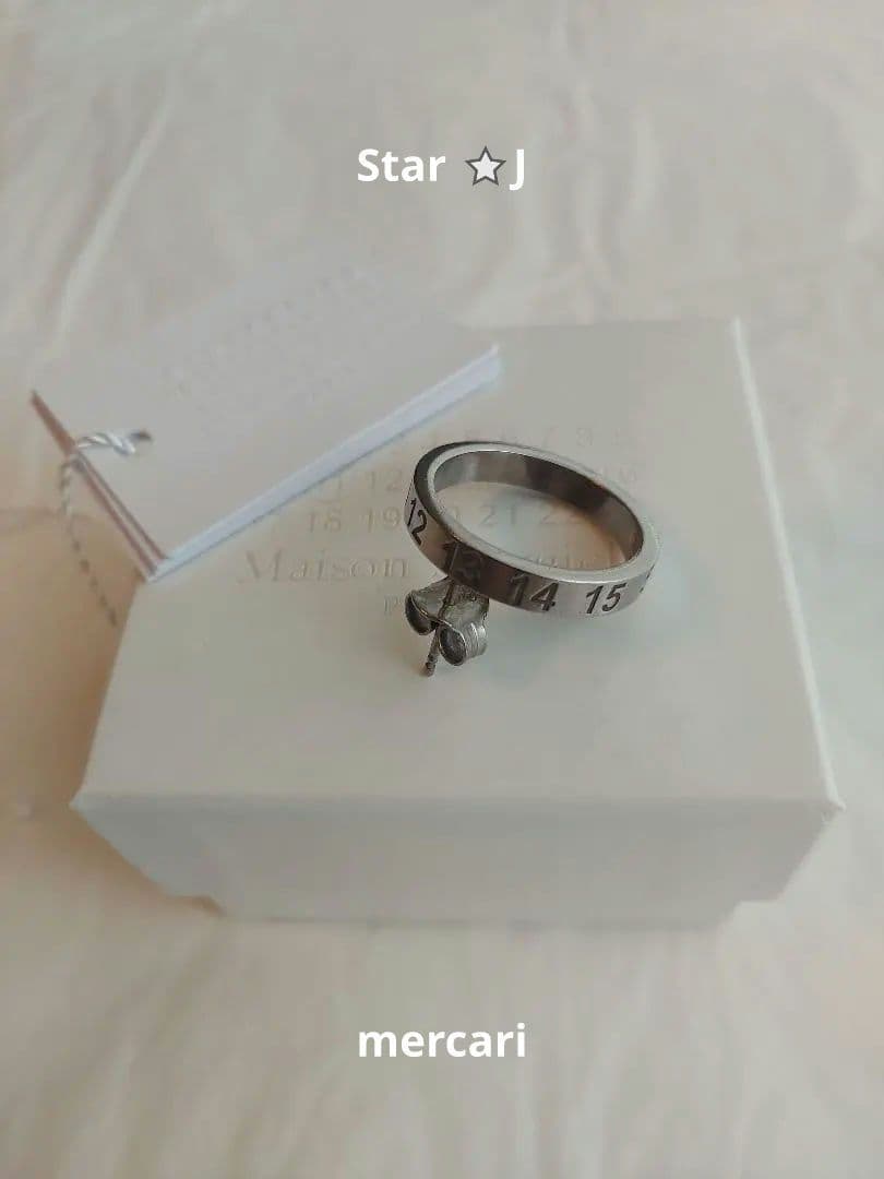 【新品・未使用】Margiela CircleNumberロゴピアス