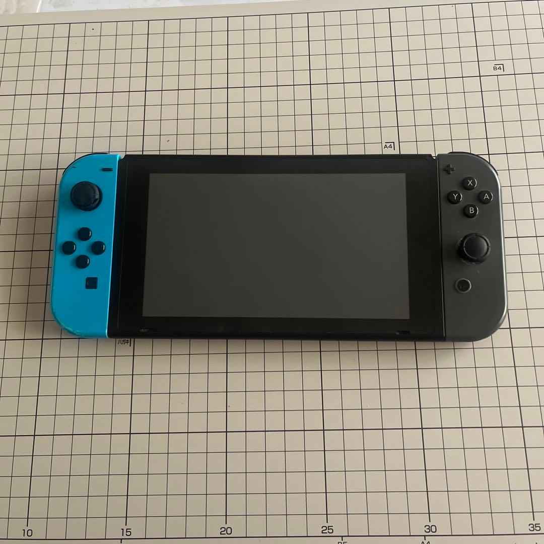 熊*山様 Nintendo Switch 本体＋付属品