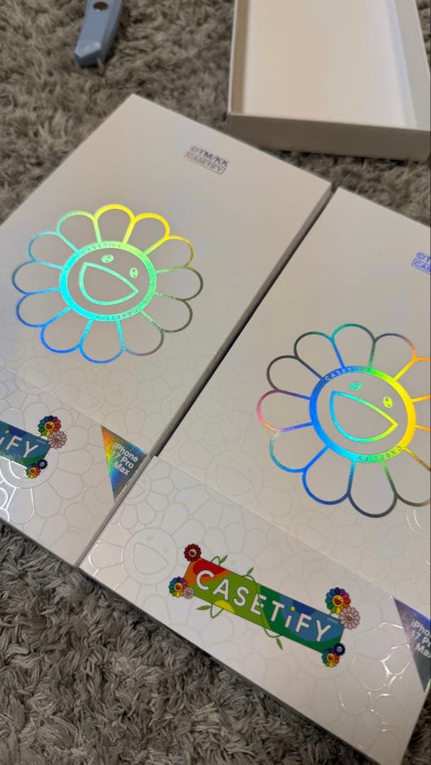 TAKASHI MURAKAMI×CASETiFY フラワーケース ブルー