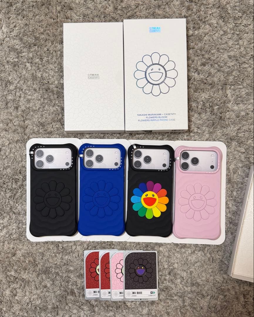 TAKASHI MURAKAMI×CASETiFY フラワーケース ブルー