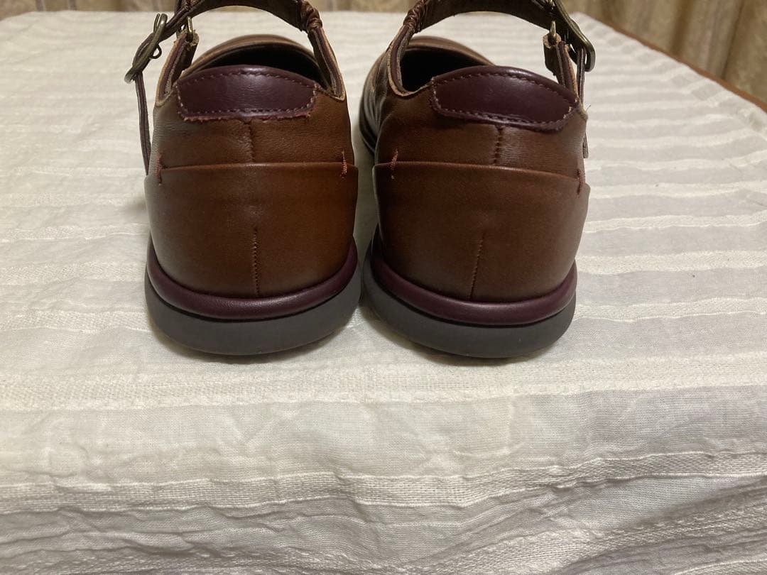 アシックス ペダラ 24 新品 ブラウン フラットシューズ