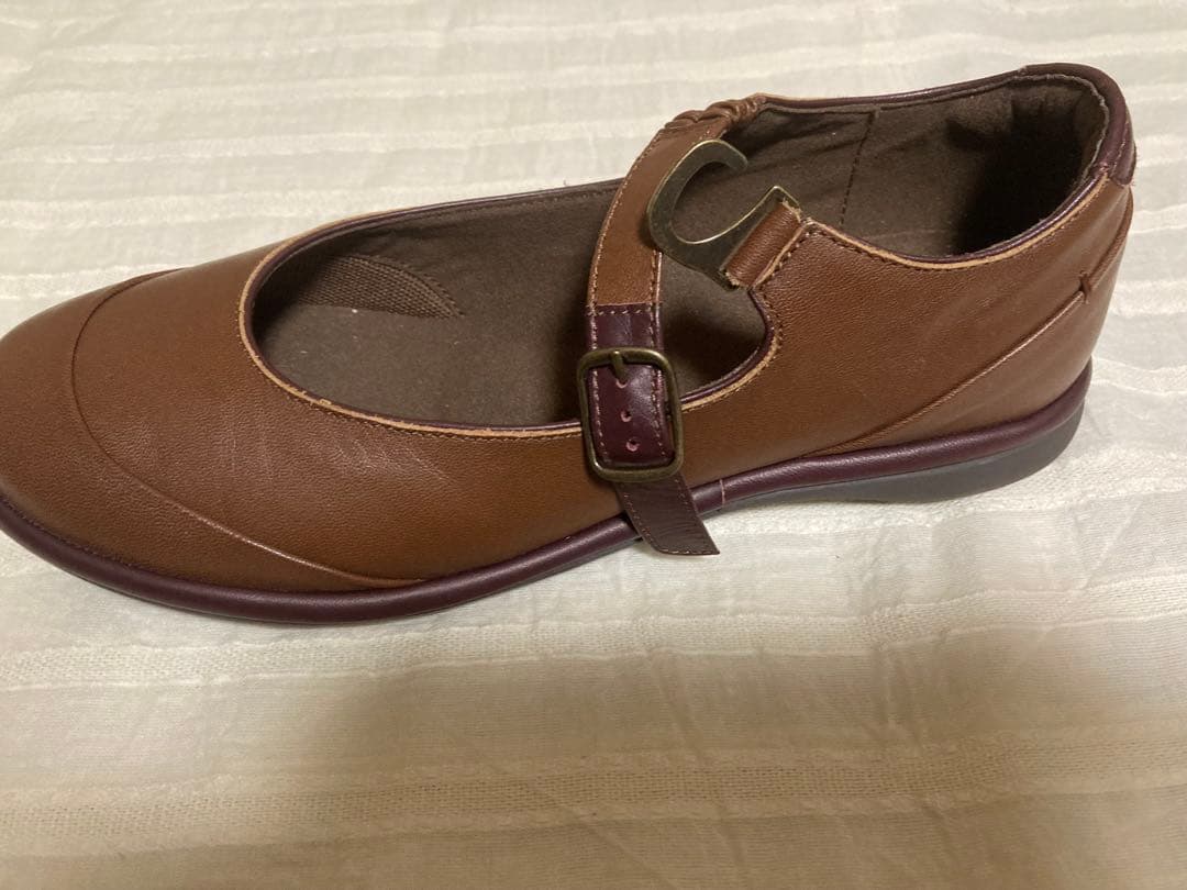 アシックス ペダラ 24 新品 ブラウン フラットシューズ