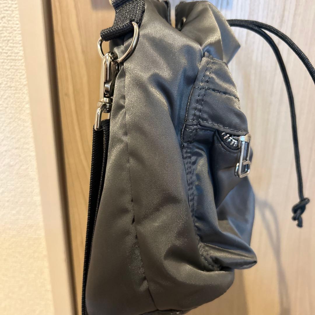 パ*ン様 PORTER グレー ショルダーバッグ バルーンサック 巾着 シルバー