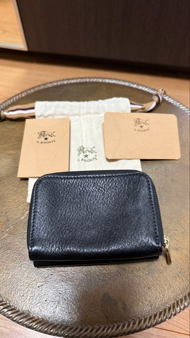 ⭐︎新品未使用⭐︎イルビゾンテ　レザー ブラック キーケース 4連