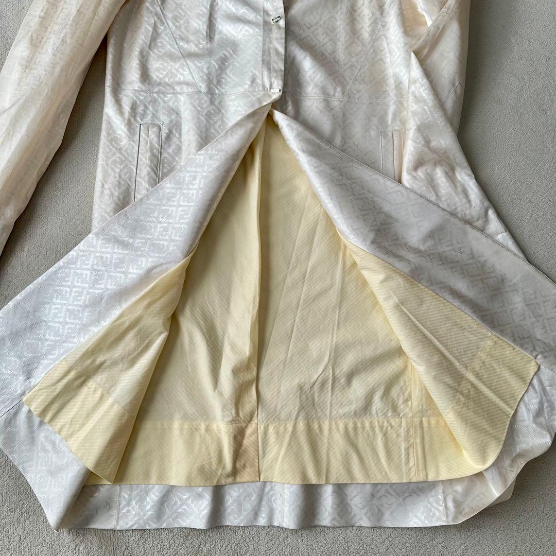 希少カラー FENDI フェンディ ズッカ柄 ステンカラー コート ホワイト L