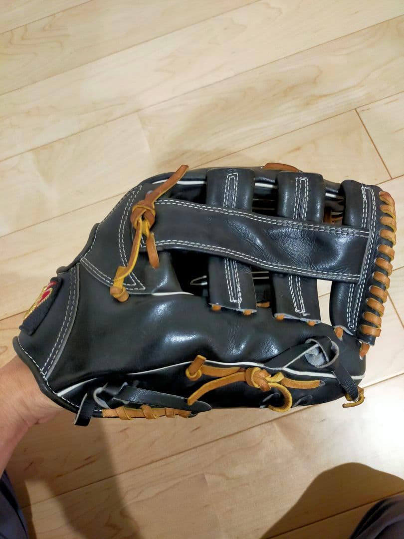 外野手用グローブ　エポライズ　硬式用グローブ