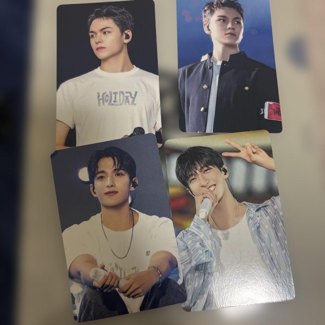 SEVENTEEN HOLIDAY デジタルコードカード