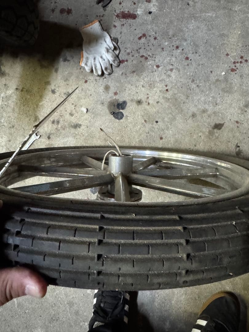 ALLSTATE 19インチ　インベーダーホイール付き