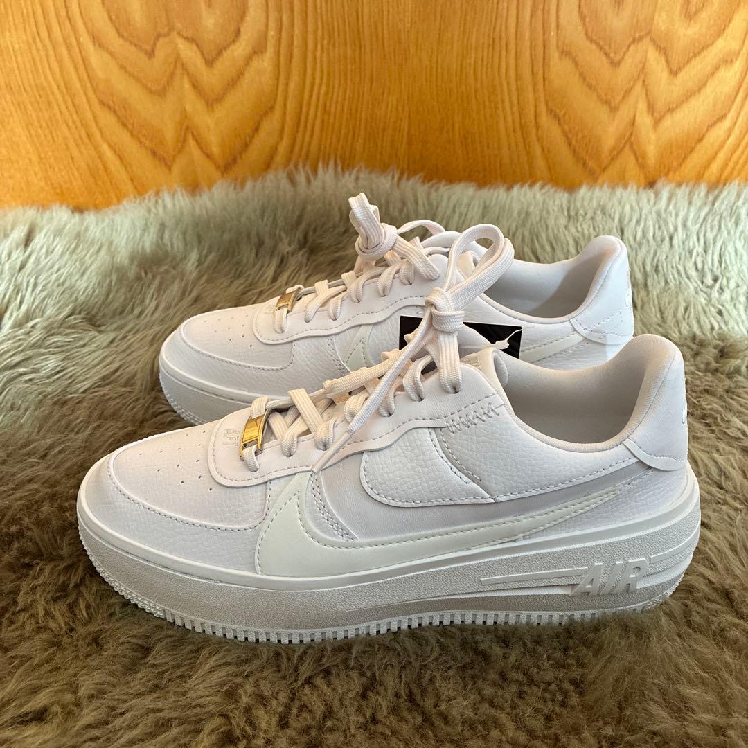 新品・未使用品 NIKE AIR FORCE 1 ナイキ エアフォース 1