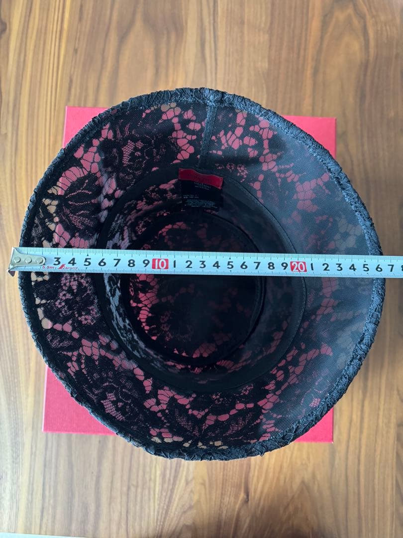 VALENTINO ブラック レース バケットハット