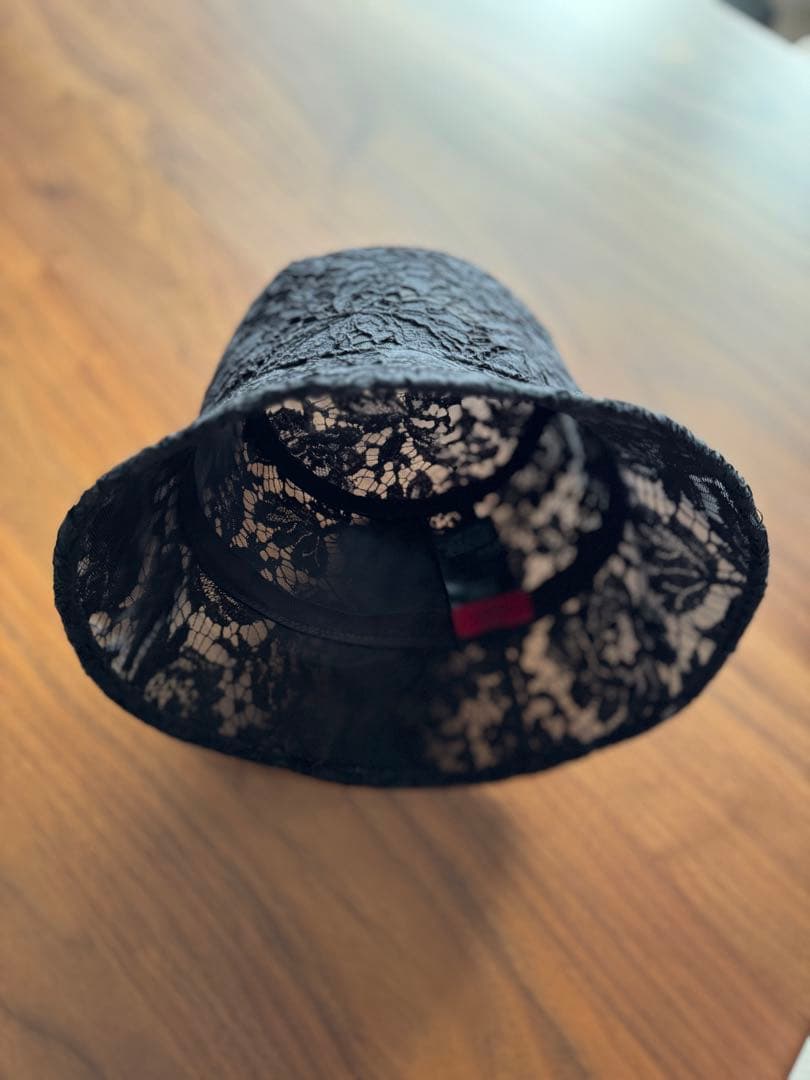 VALENTINO ブラック レース バケットハット