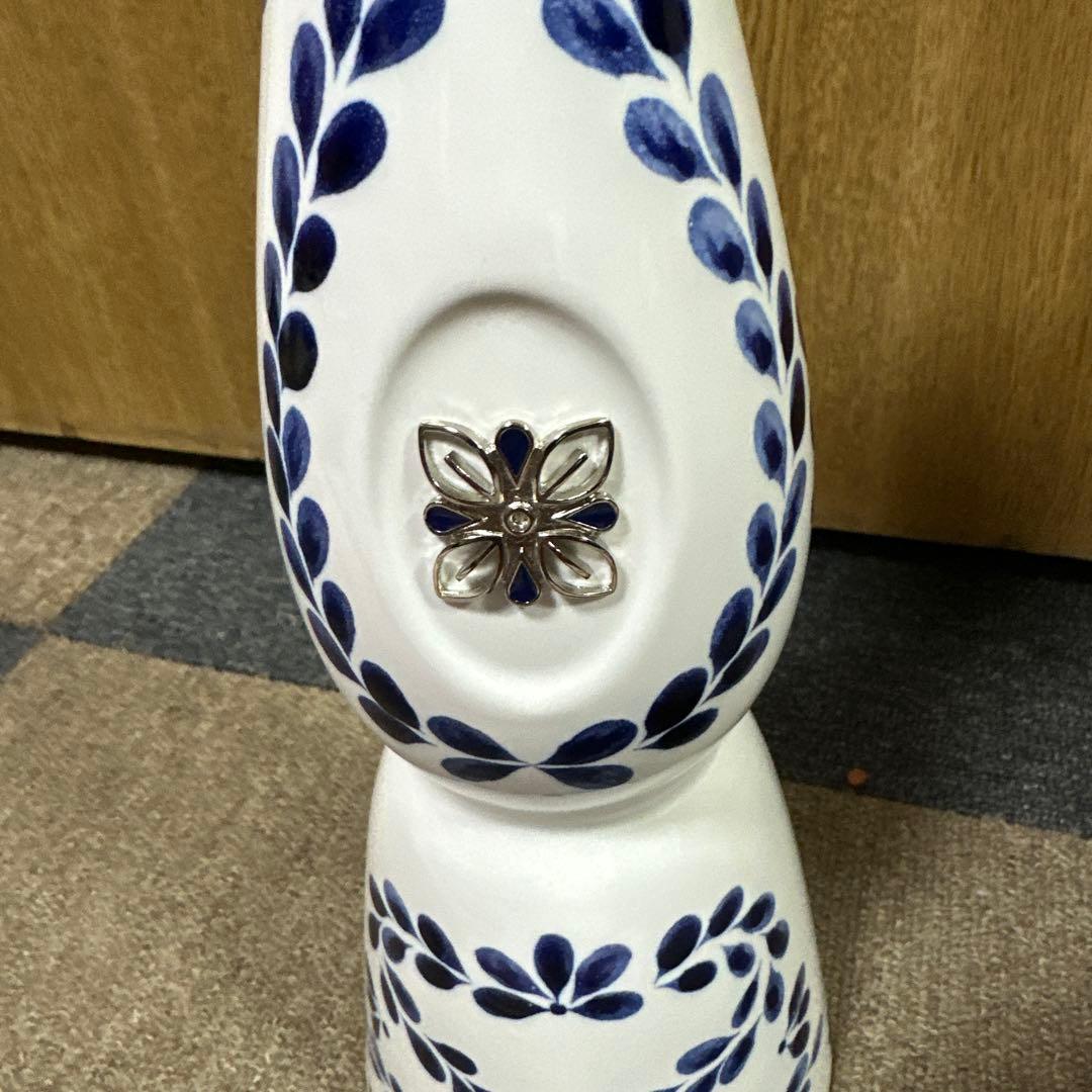 GACKTが愛飲する。高級テキーラ「クラセアスールレポサド」正規品(箱無し)