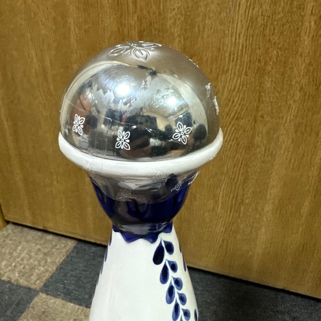 GACKTが愛飲する。高級テキーラ「クラセアスールレポサド」正規品(箱無し)