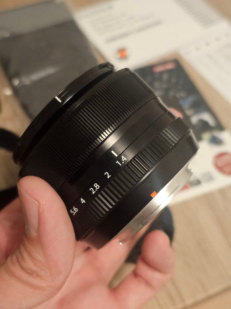 【おまけ付】FUJIFILM XF35mmF1.4 R 単焦点レンズ
