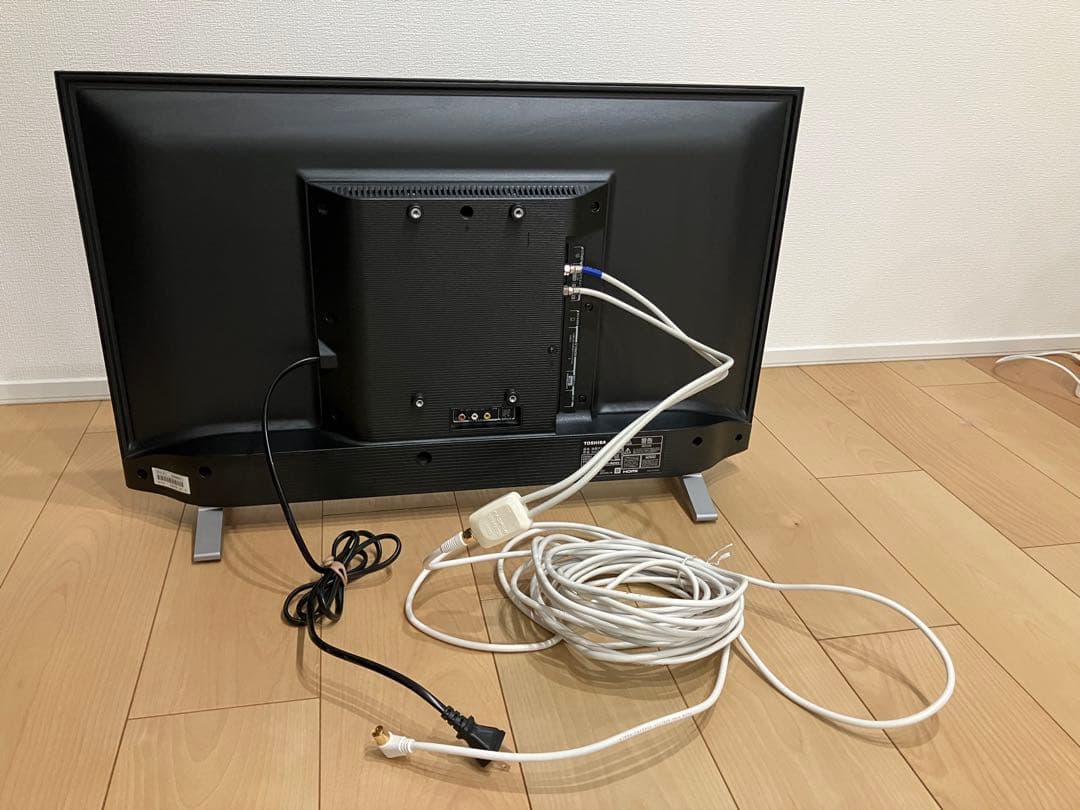 2024年製造　TOSHIBA REGZA 液晶テレビ(32V34)説明書付