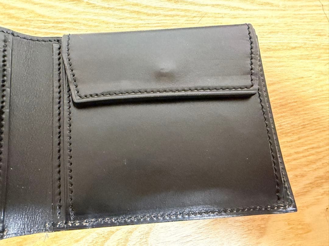 万双二つ折り財布