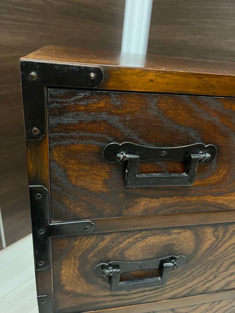 木製 4段箪笥 和箪笥　アンティーク　焦茶　民芸家具　和風