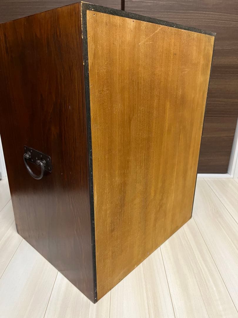 木製 4段箪笥 和箪笥　アンティーク　焦茶　民芸家具　和風