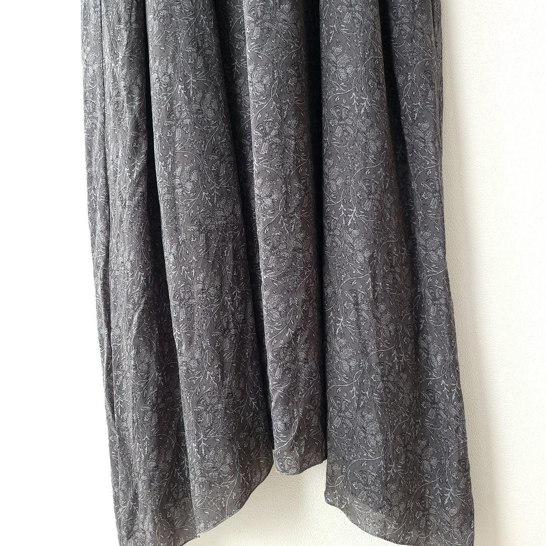 HUG O WaR　ロング丈ギャザーワンピース　サイズ1　キュプラ　花柄