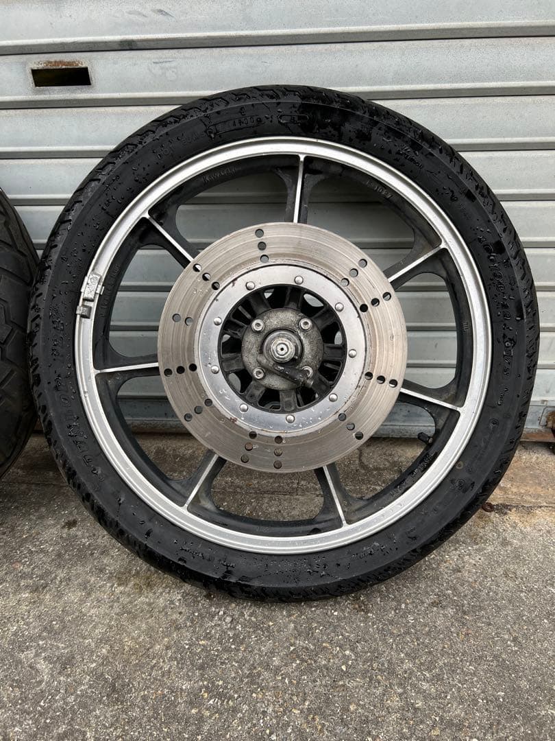 Z400FXタイヤホイール　国内当時物 希少 Kawasaki 旧車