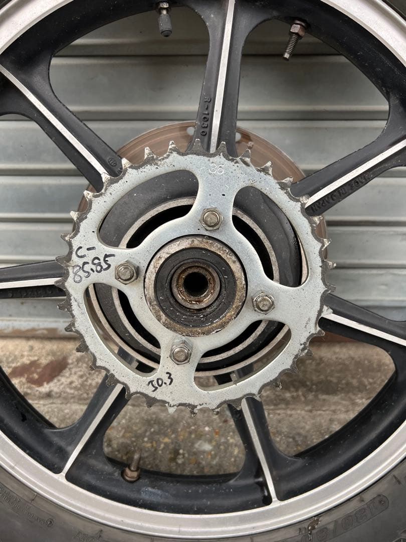 Z400FXタイヤホイール　国内当時物 希少 Kawasaki 旧車