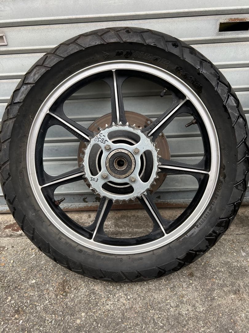 Z400FXタイヤホイール　国内当時物 希少 Kawasaki 旧車