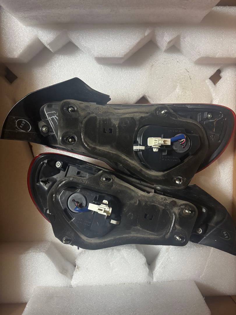 zn6 GT86 後期　テールランプ