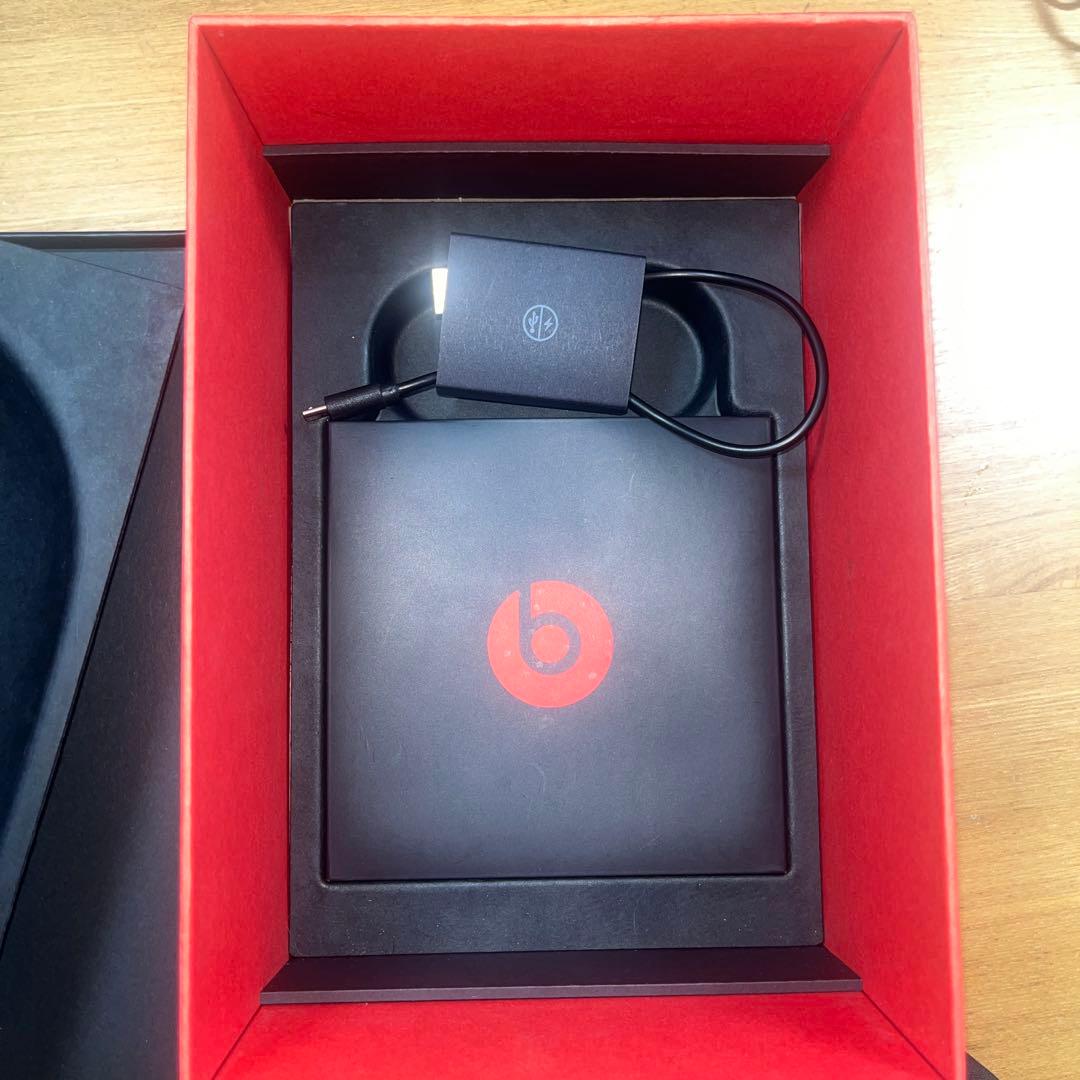 Beats Solo3 Wireless ブラック