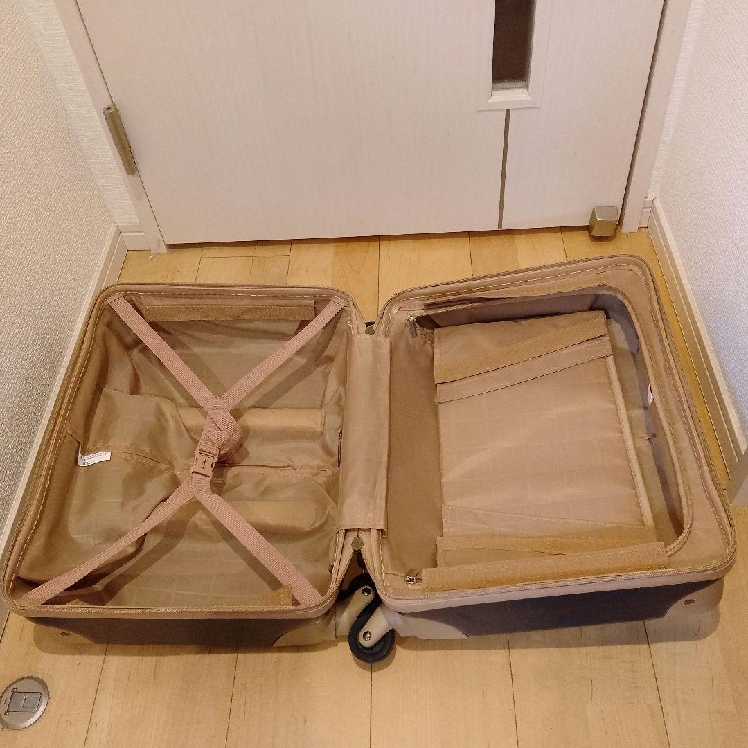 早いもの勝ち！おしゃれなトランクケース３個セット