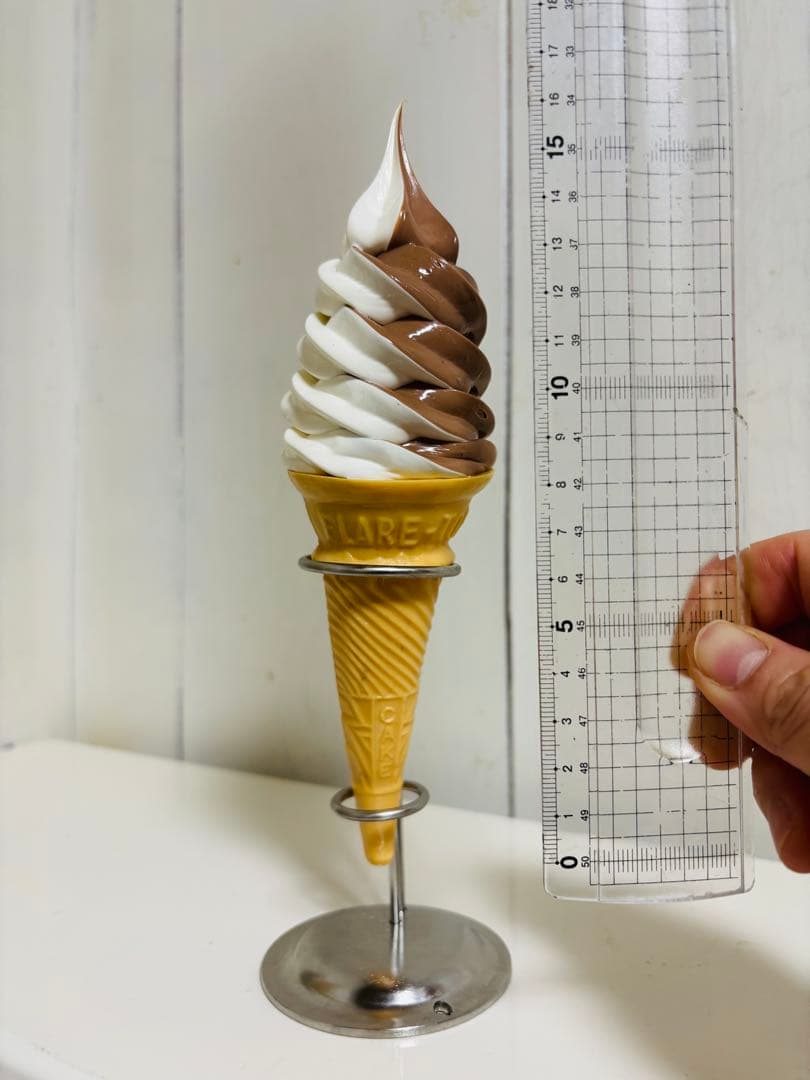 ソフトクリーム食品サンプル　バニラ、チョコレート、ミックス　スタンド付き