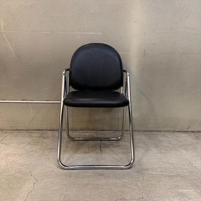 コクヨのフォールディングチェア②