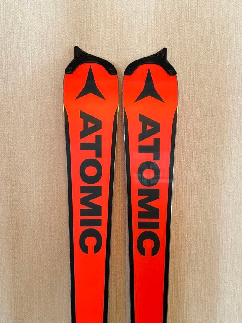 ATOMIC REDSTER 157cm SLスキー新品未使用　ビンディングなし