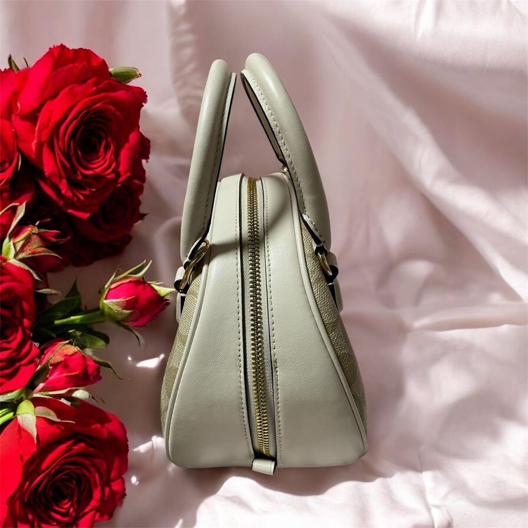 m*k様 ❤️COACH ❤️ショルダーバッグ ベージュ