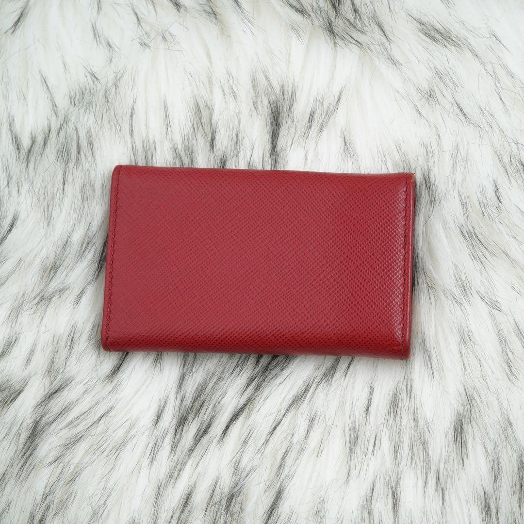 極美品　箱付き　PRADA プラダ　キーケース　サフィアーノレザー　レッド系