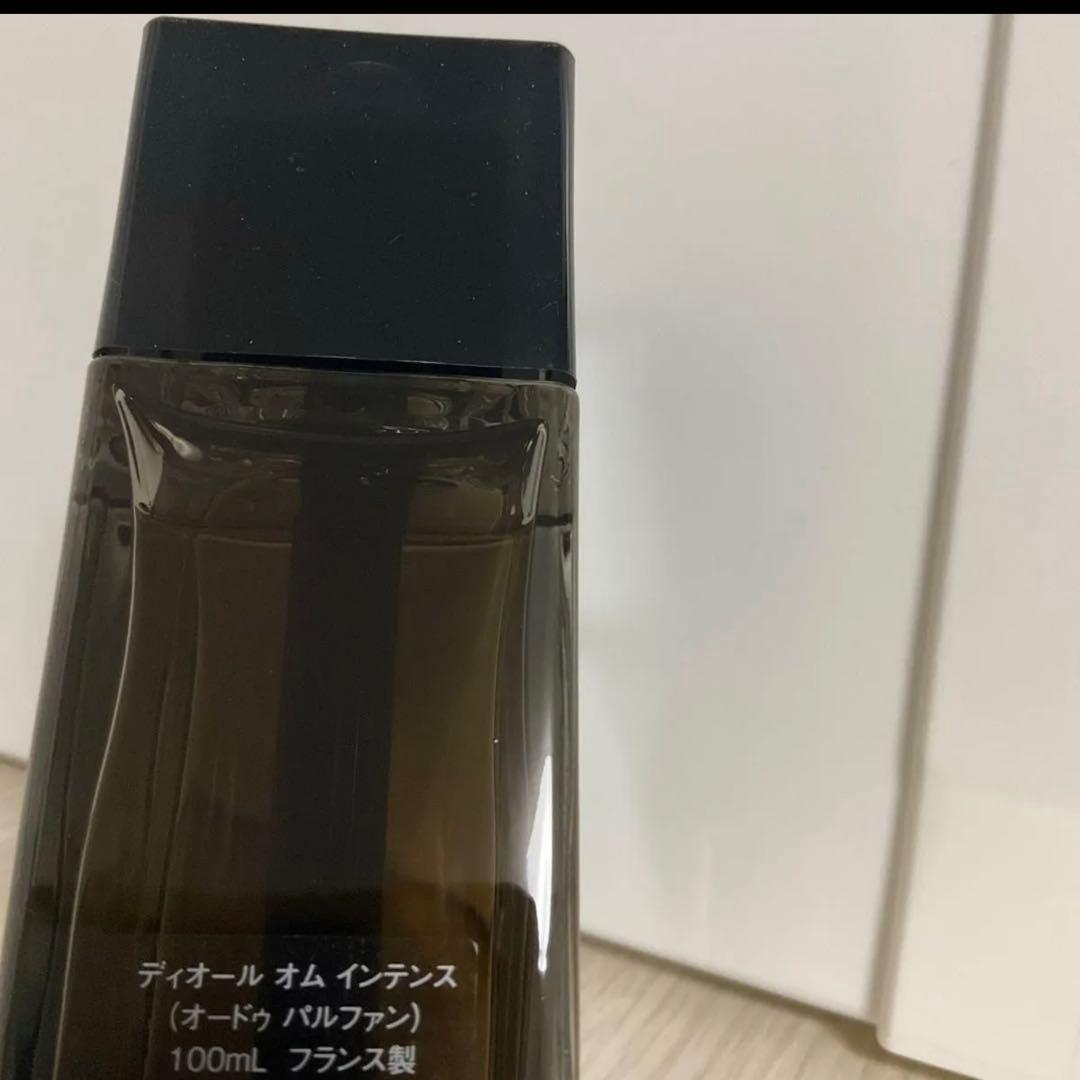 ディオールオムインテンス