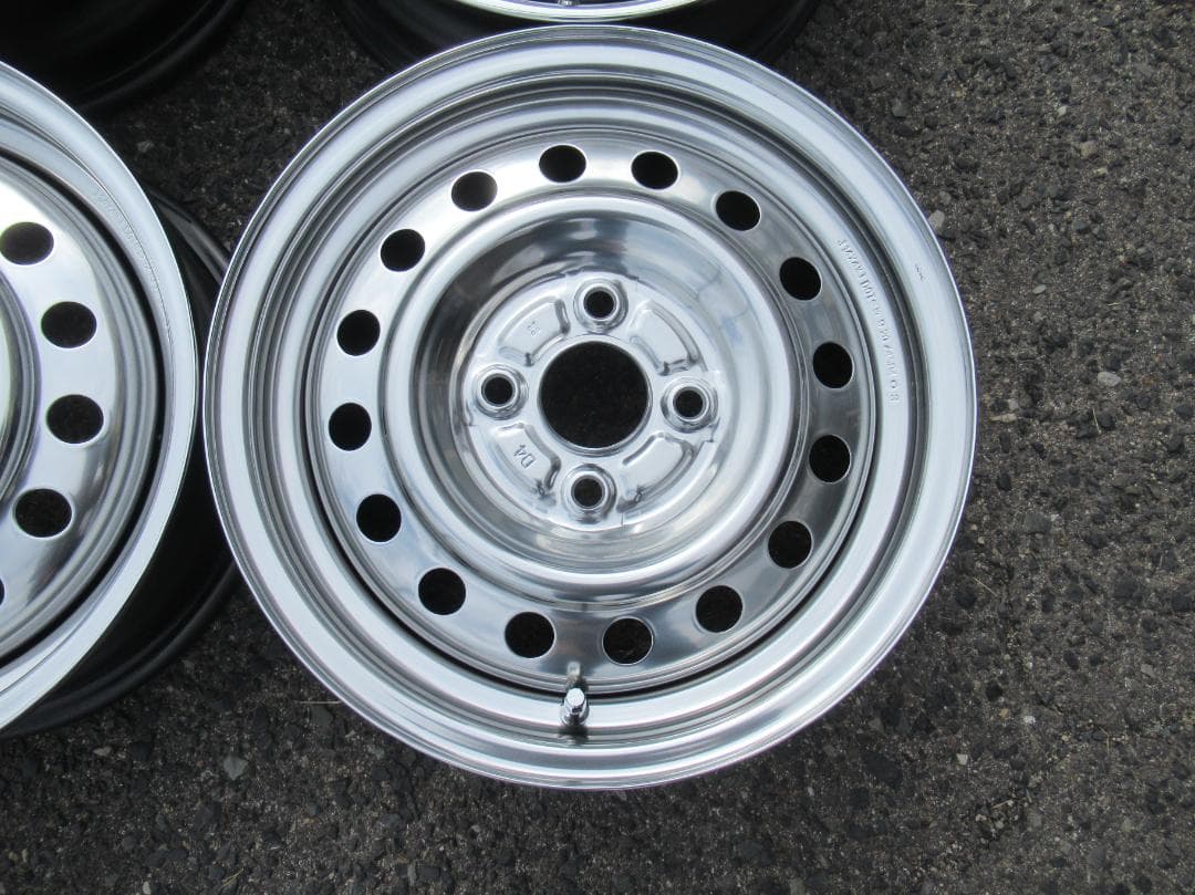 steelymassive☆オーダー塗装　ダイハツ純正　メッキ☆