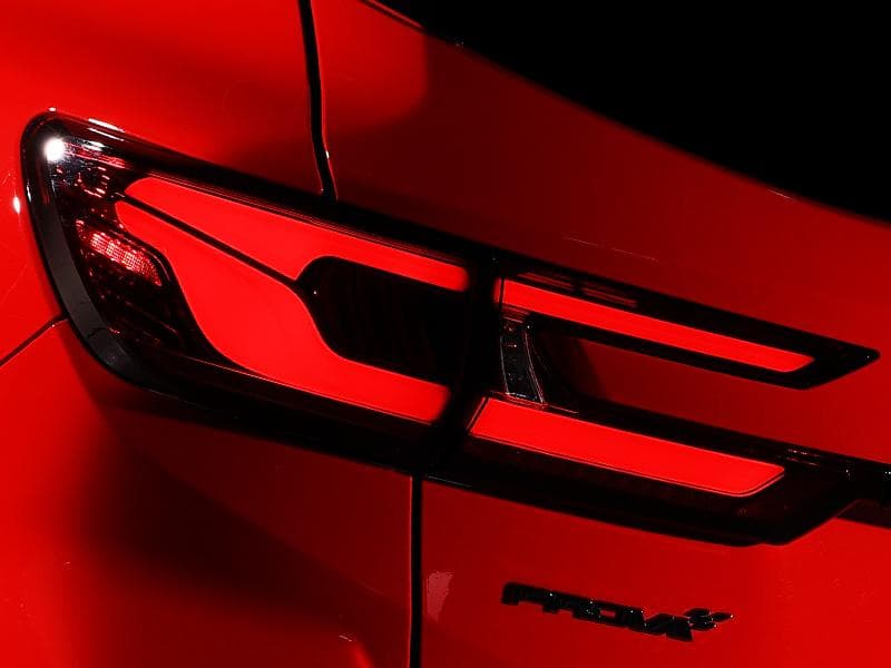 PROVA LEVORG専用 VNテールランプセット 97700VL2000