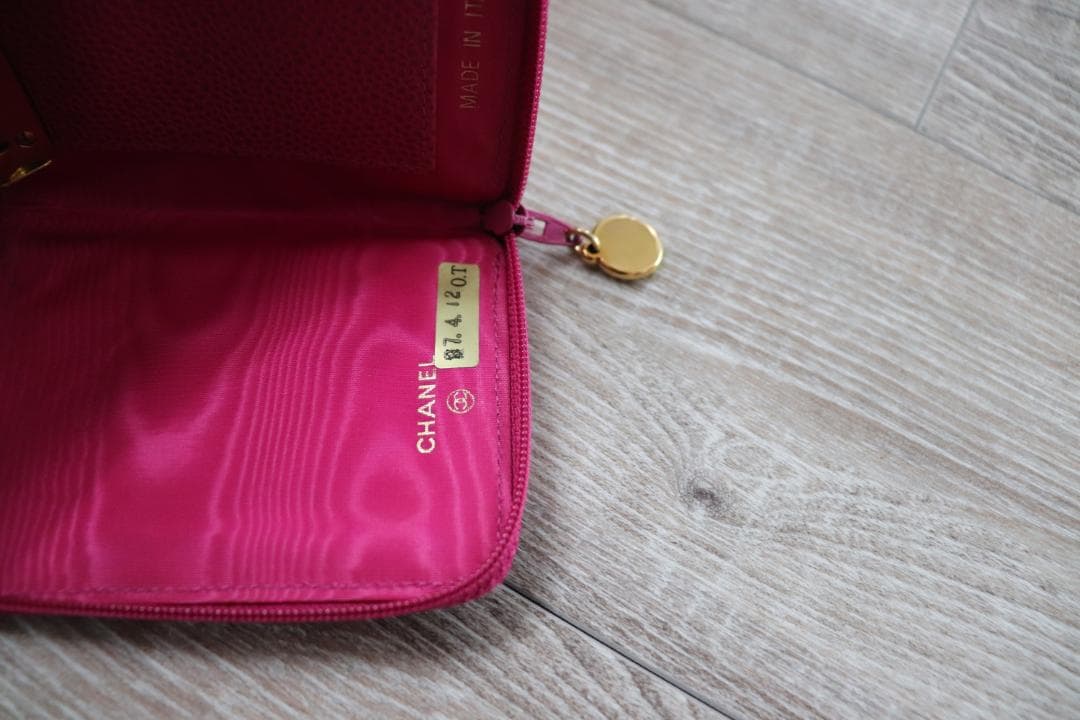 【正規品】美✨ビンテージCHANELキャビアスキン⭐︎ラウンドファスナーキーケース