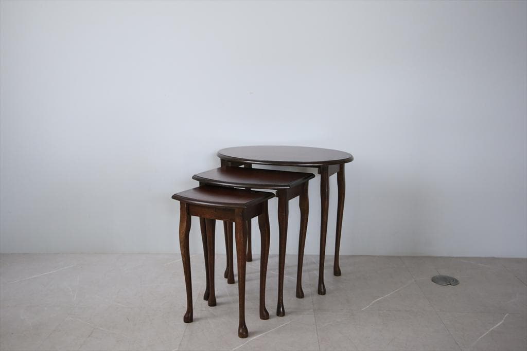 英国アンティーク猫脚ネストテーブル3台/木製机/サイドテーブル(92-238)