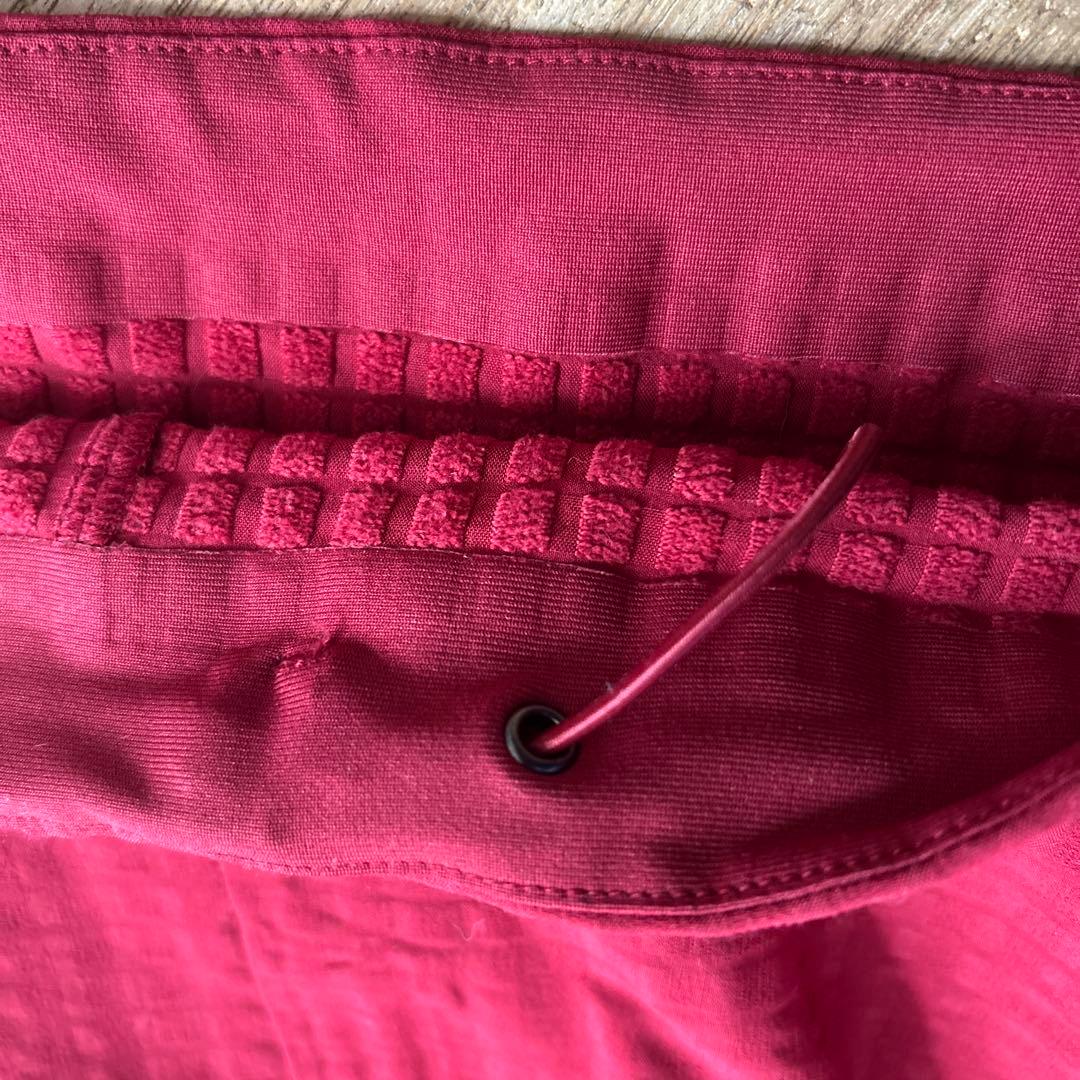 パタゴニア　Patagonia メンズ・R1テックフェイス・フーディ　Mサイズ