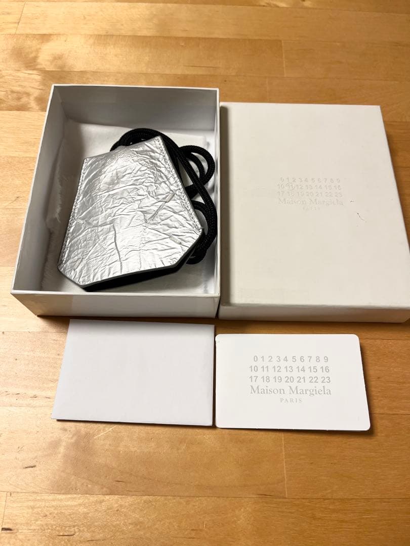 【新品未使用品】メゾンマルジェラ クロシェット　ネックストラップ　キーリング