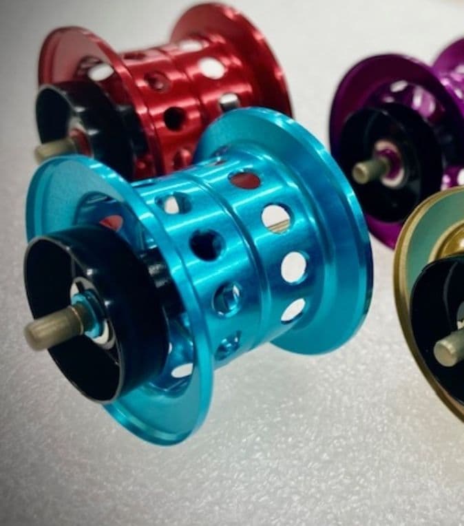 ネオスプール KAHEN 26/24スティーズ用　ライトブルー KTF 32Φ