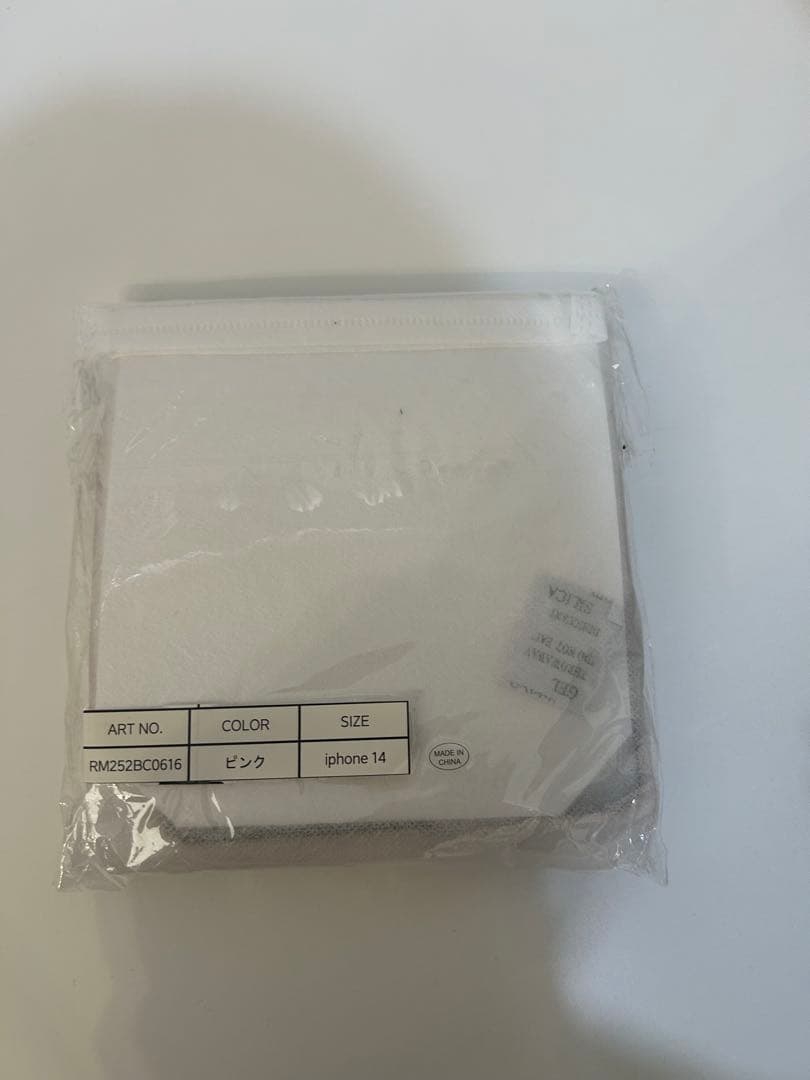 ロゼミューズ iPhone 14 キルティングケース ピンク