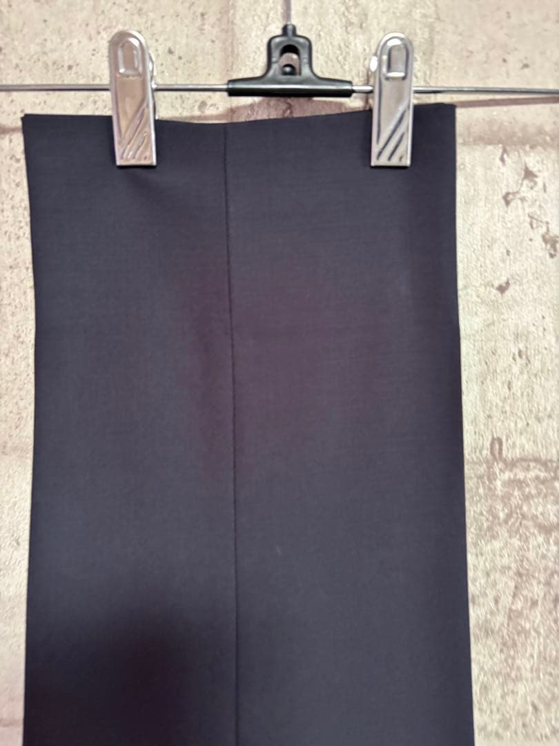 BLACK LABEL CREST BRIDGE 紺色スーツ　42L新品未使用