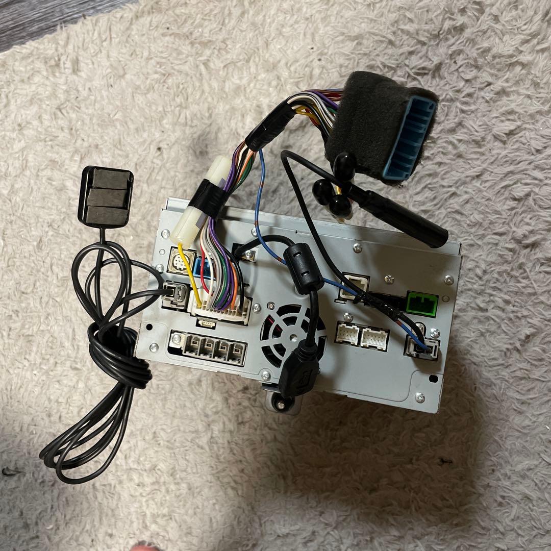 Clarion GCX710 カーナビ 7インチ