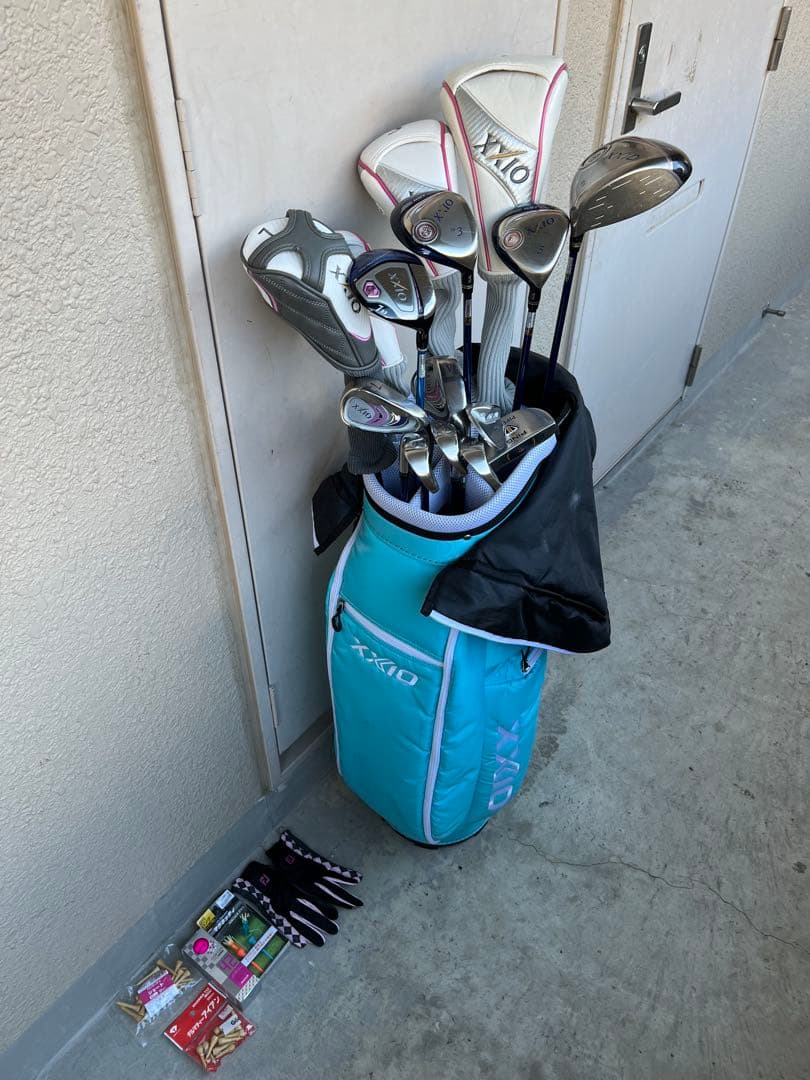 レディース！超豪華XXIO 9＆10代目女性用ゴルフセット+キャデバッグ+オマケ